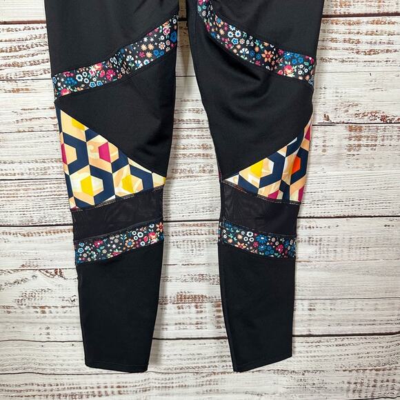 Joy Lab Women’s Black Geometric Floral Activewear Leggings, EUC, Size Large - Picture 6 of 10